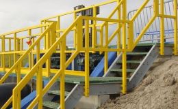 glasfiber stige- og trappesystem, med håndliste / handrail billede