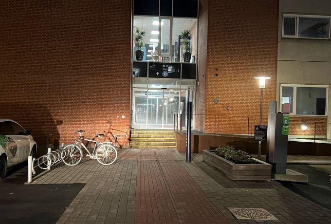 Kundecase: Kbh Kommune - meget glatte betontrapper er blevet sikret med anti skrid overflade - trinsikring